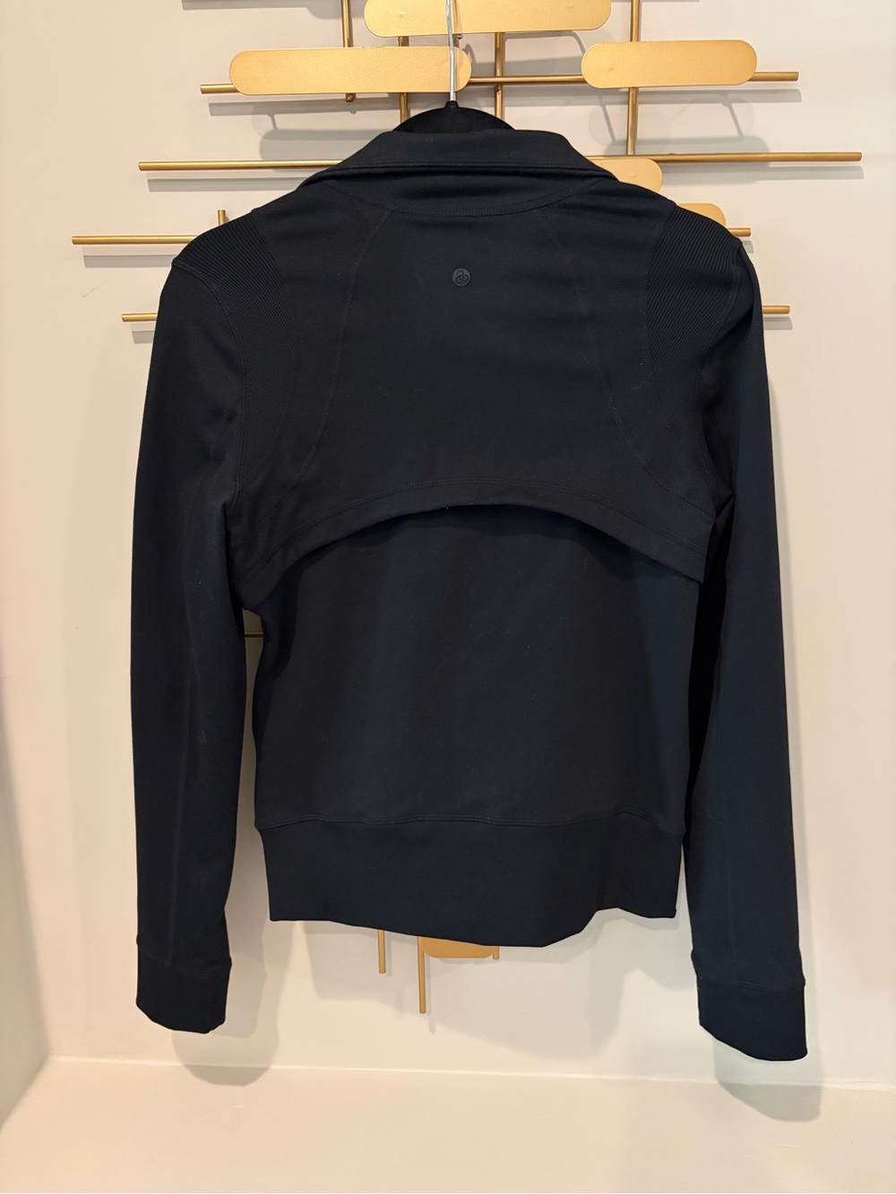 Zella jacket - Picture 2 of 5